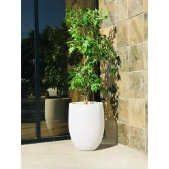 KANTE 21.7 in. H Round Pure White Concrete Indoor Outdoor Modern Tall Planter