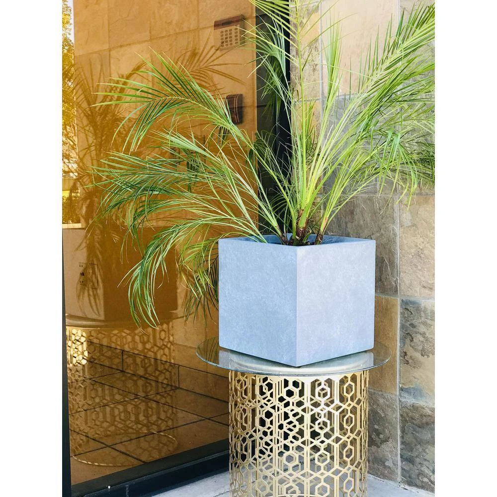 KANTE 10 in. W Square Slate Gray Lightweight Concrete/Fiberglass Indoor Outdoor Modern Elegant Planter 9 KANTE 10 in. W Square Slate Gray Lightweight Concrete/Fiberglass Indoor Outdoor Modern Elegant Planter - Image 7