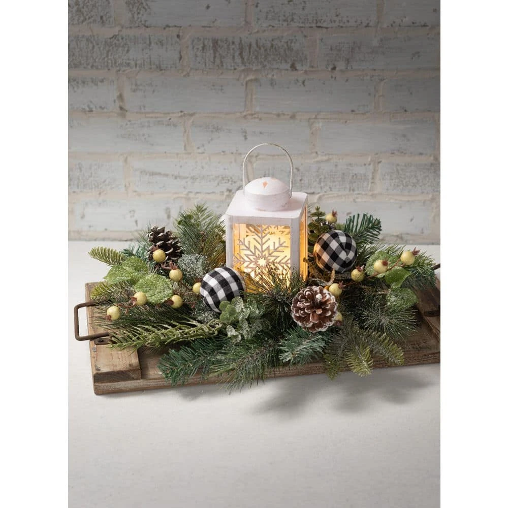 SULLIVANS 8.75 in. Snowflake Lantern with LED Pillar Candle 7 SULLIVANS 8.75 in. Snowflake Lantern with LED Pillar Candle - Image 5